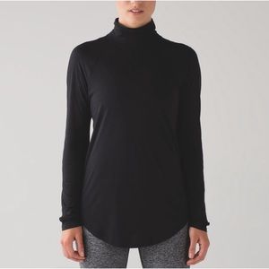 Lululemon Locarno Turtleneck in Black